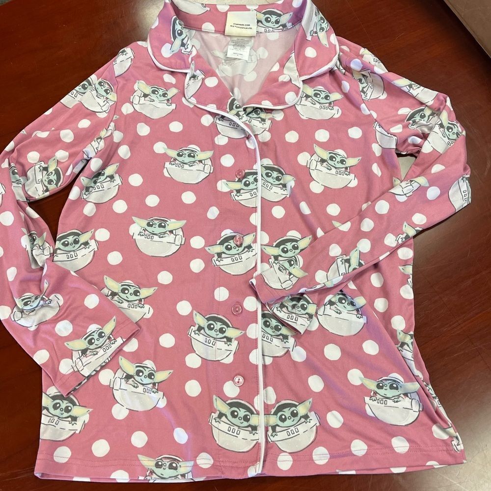 Star Wars Slumber The Child Baby Yoda Pink Pajamas sz M EUC